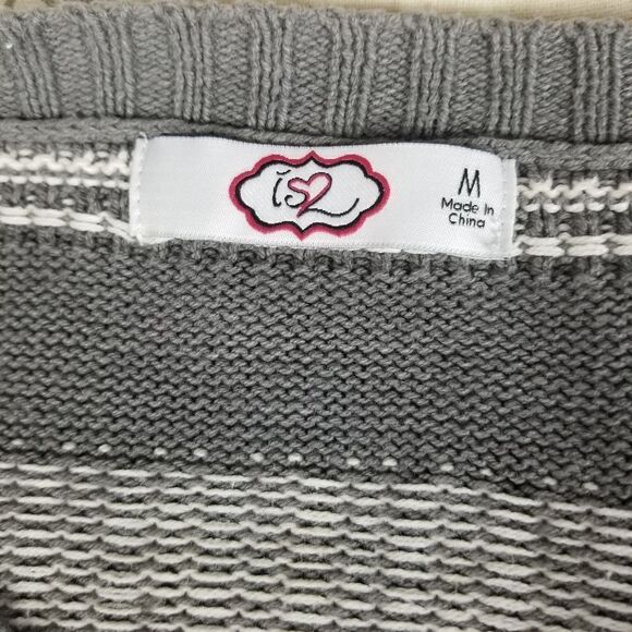 is2 Gray And White Long‎ Sleeve Tunic Sweater Size M - Picture 2 of 6